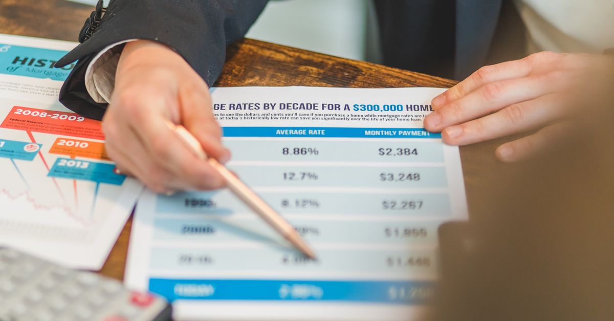 découvrez tout sur les taux d'intérêt des prêts : comment ils sont calculés, leur impact sur votre emprunt, et les meilleures stratégies pour obtenir un taux avantageux.