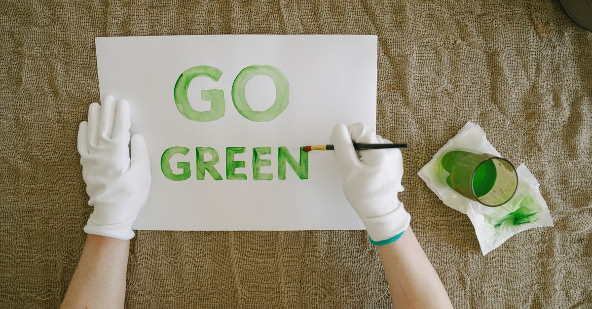 découvrez ce qu'est le greenwashing, ses impacts sur l'environnement et comment identifier les pratiques trompeuses des entreprises en matière d'écologie.